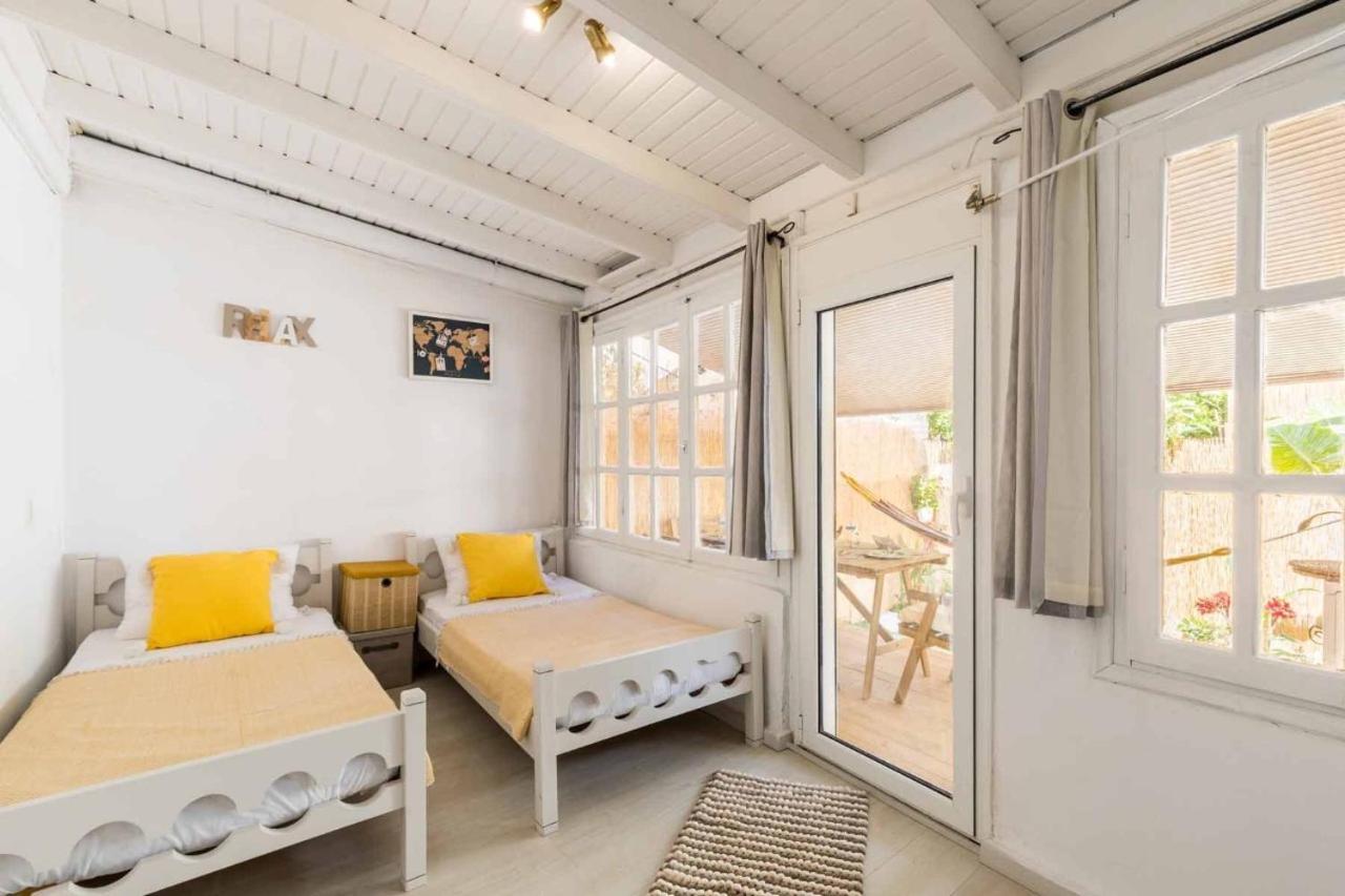 Secret Garden House, A Few Steps From The Sea Apartamento Anemomylos Exterior foto