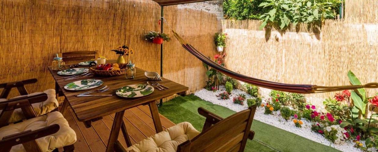 Secret Garden House, A Few Steps From The Sea Apartamento Anemomylos Exterior foto